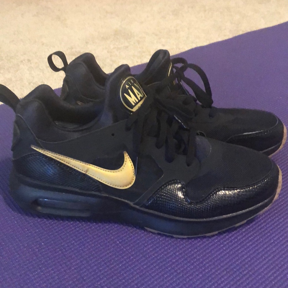 Vintage nikes